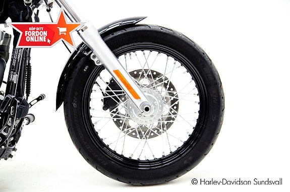 Harley-Davidson Streetbob *Hemleverans* 7 of 11