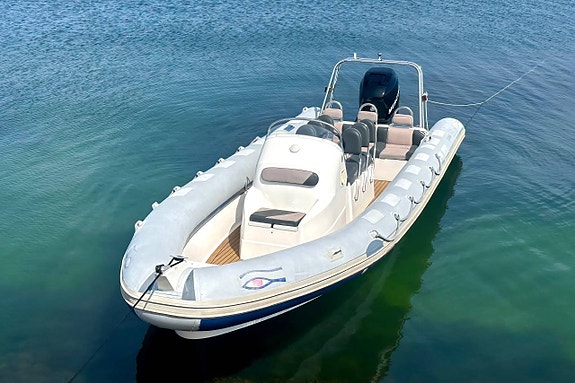 Ribeye s785 + Mercury Verado 275hk -2006