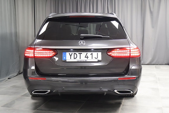 Mercedes-Benz E300 de 5 of 29