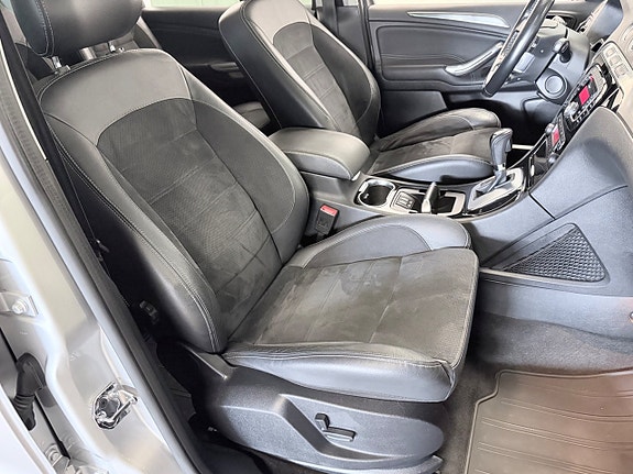 Ford S-MAX 14 of 18