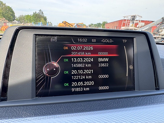BMW 320d 24 of 24