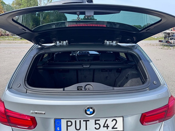 BMW 320d 7 of 24