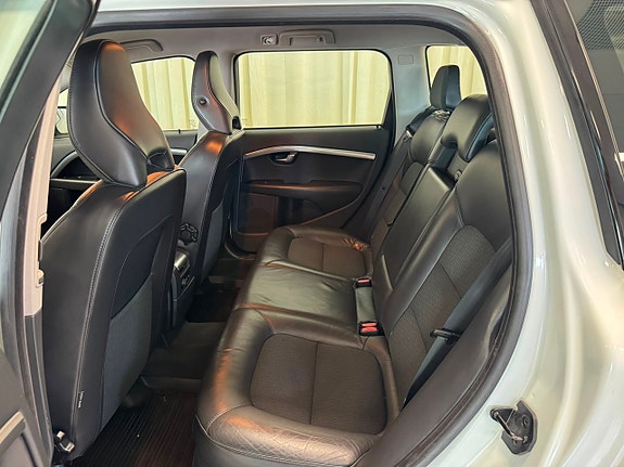 Volvo V70 25 of 25