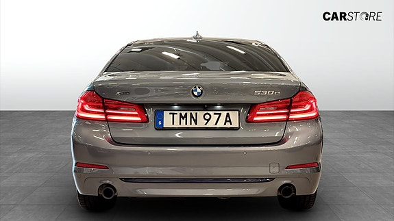BMW 530e 7 of 16