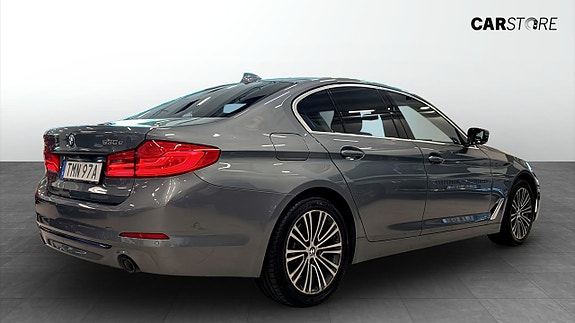 BMW 530e 2 of 16
