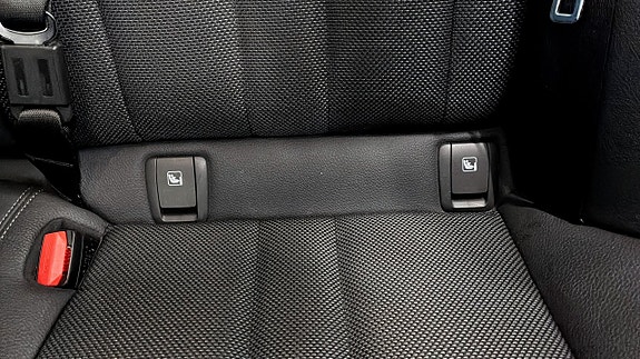 BMW 530e 14 of 16