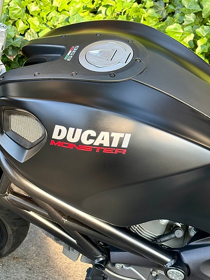 Ducati Monster 2 of 21