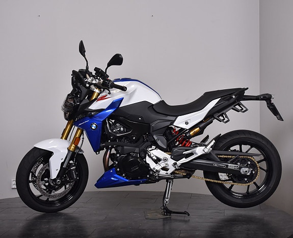 BMW F 900 R / MYCKET UTRUSTAD/ 4 of 17