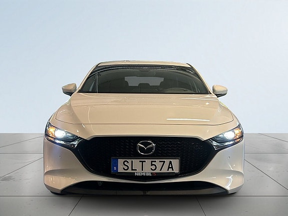 Mazda 3 2 of 5