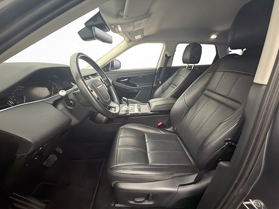 Land Rover Range Rover Evoque 11 of 30