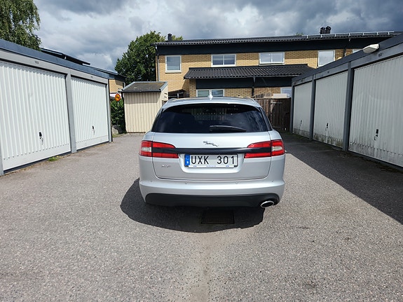 Jaguar XF 5 of 14
