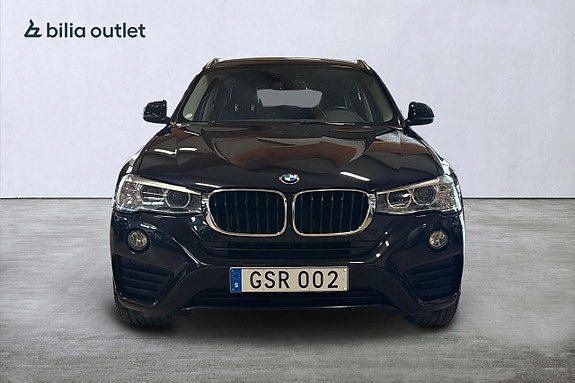 BMW X4 3 of 5