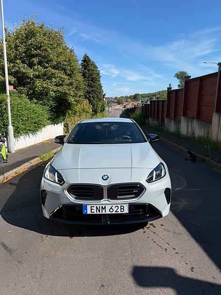 BMW M135i 2 of 5