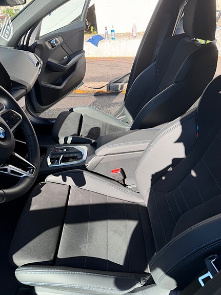 BMW M135i 11 of 17