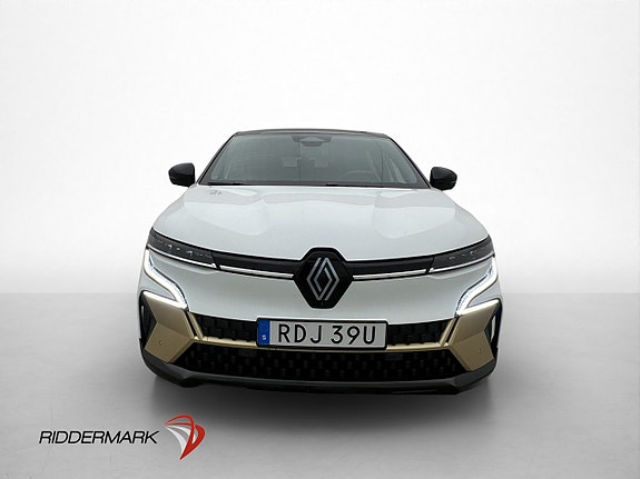 Renault Megane E-Tech 2 of 5