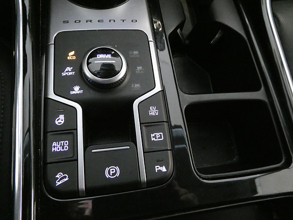 Kia Sorento 18 of 26
