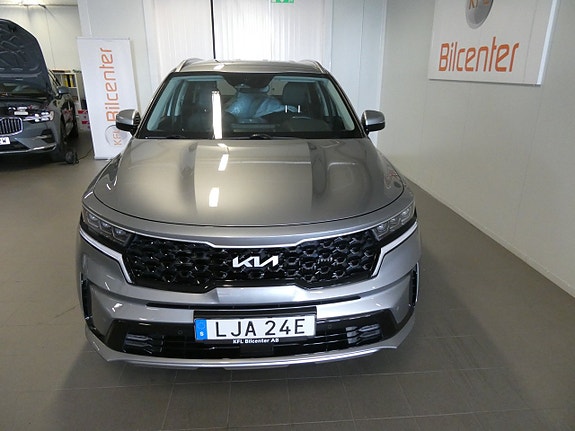 Kia Sorento 11 of 26
