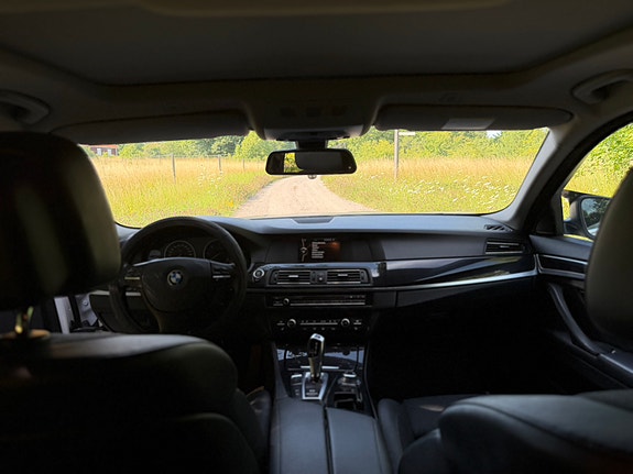 BMW 525d 9 of 9