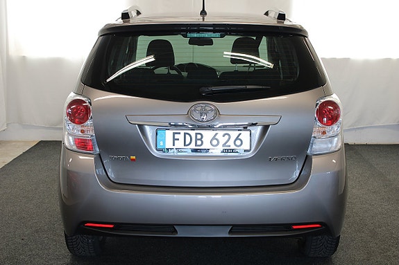Toyota Verso 6 of 22