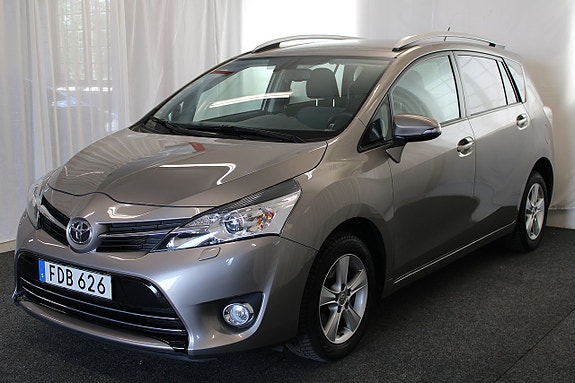 Toyota Verso 4 of 5