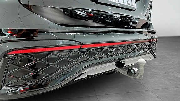 Volkswagen Tiguan 14 of 25