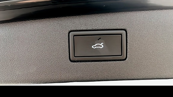 Volkswagen Tiguan 15 of 25