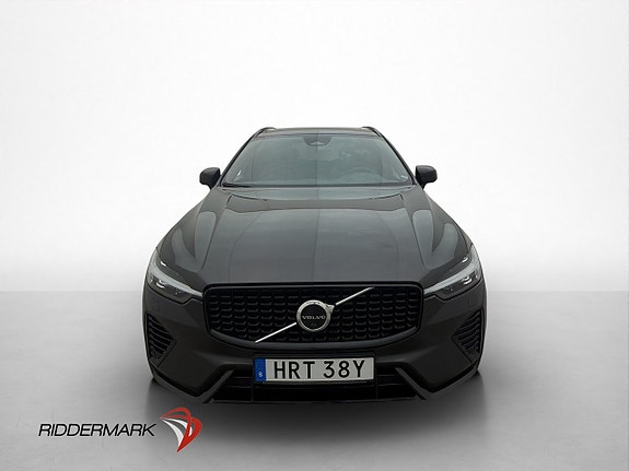 Volvo XC60 2 of 5