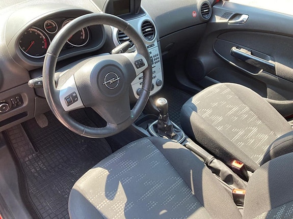 Opel Corsa 5 of 5