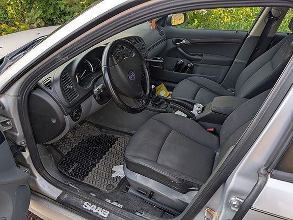 Saab 9-3 3 of 4