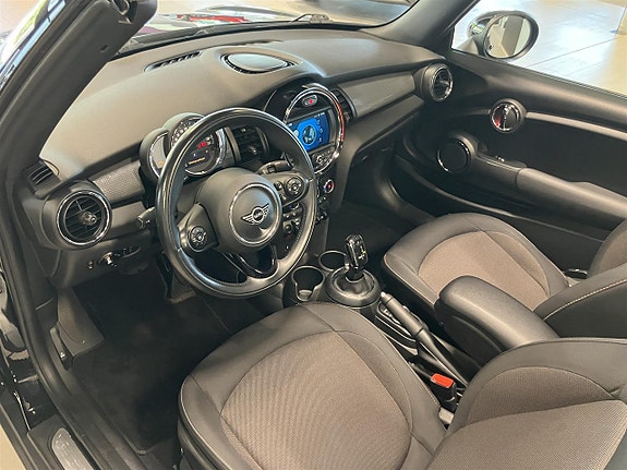 MINI Cooper 2 of 11