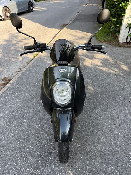 Vespa Vessla 2 of 8