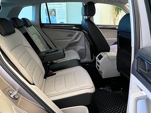 Volkswagen Tiguan 15 of 30
