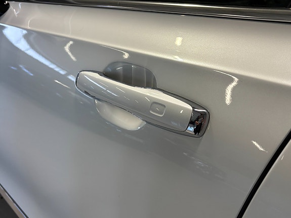 Volvo V90 8 of 30
