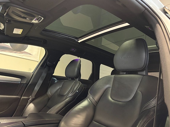 Volvo V90 14 of 30