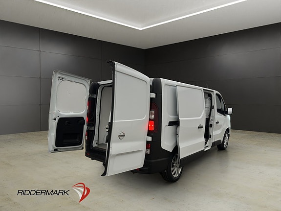 Nissan Primastar 30 of 30