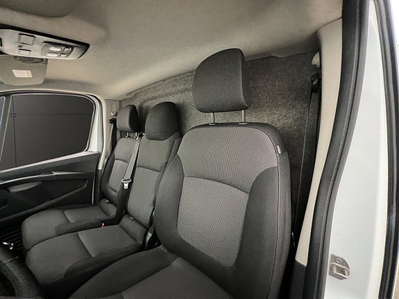 Nissan Primastar 22 of 30