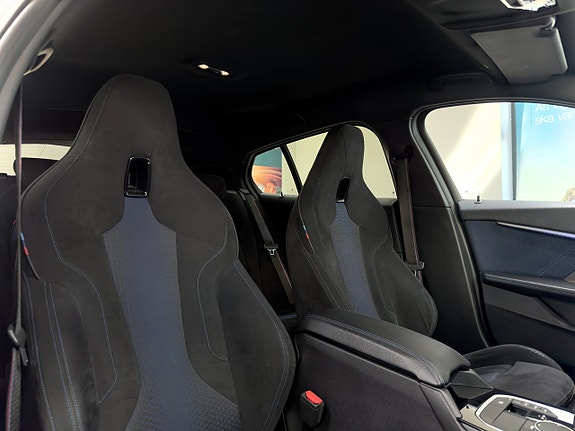 BMW M135i 9 of 19