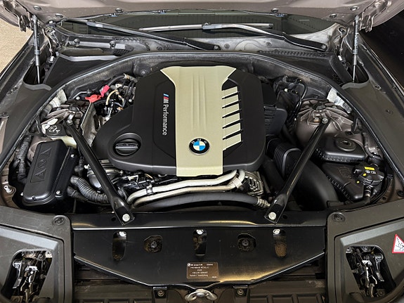 BMW M550d 13 of 28