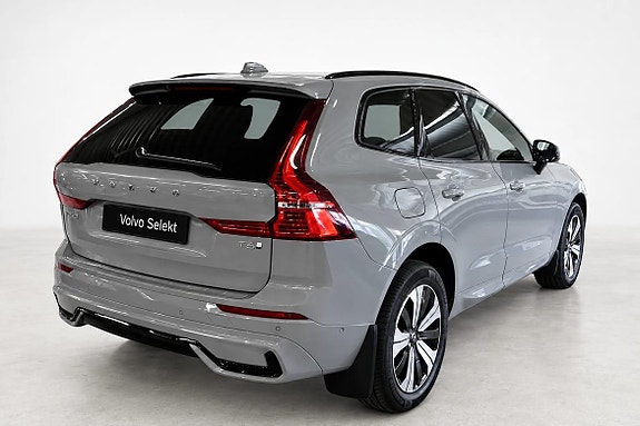 Volvo XC60 4 of 21