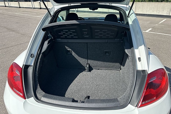 Volkswagen Beetle 11 of 30