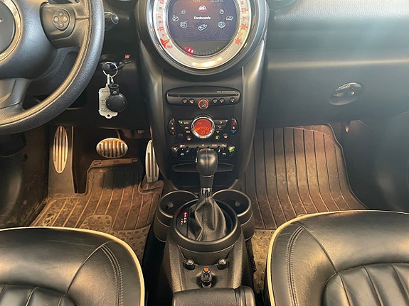 MINI Countryman Cooper S 11 of 24