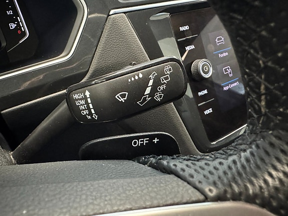 Volkswagen Tiguan 21 of 26