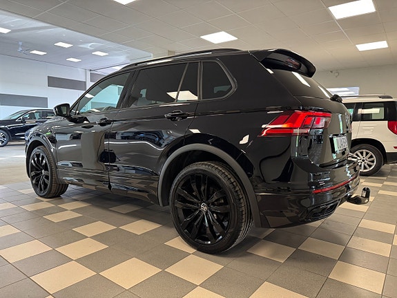 Volkswagen Tiguan 5 of 5