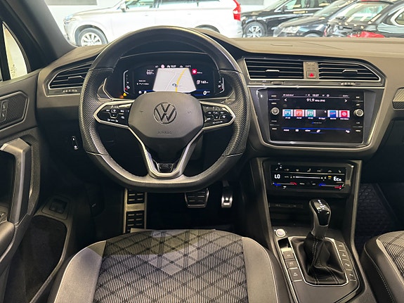 Volkswagen Tiguan 7 of 26
