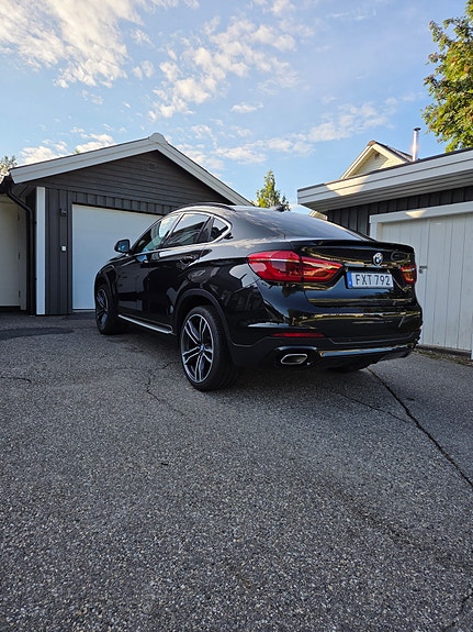 BMW X6 4 of 5