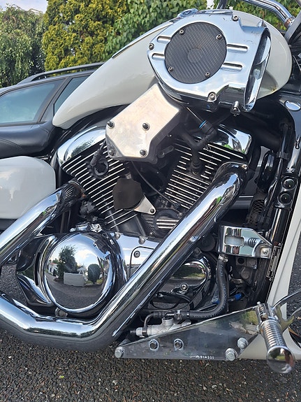 Kawasaki Vulcan 1500 Meanstreak 14 of 17