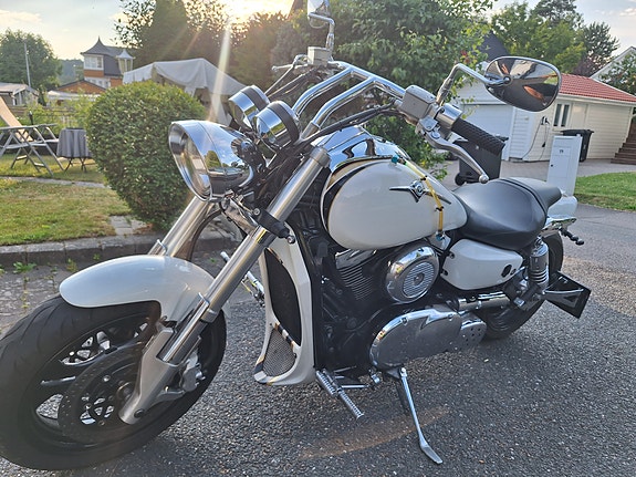 Kawasaki Vulcan 1500 Meanstreak 8 of 17