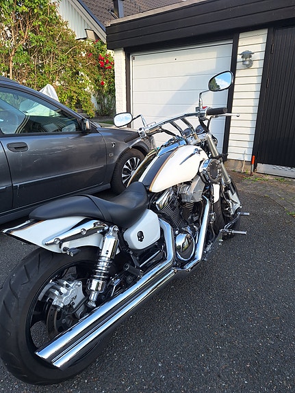 Kawasaki Vulcan 1500 Meanstreak 5 of 17