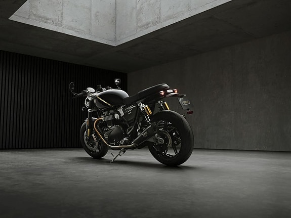 Triumph NYA SPEED TWIN 1200 TFC I BUTIKEN NU! *OKTOBERFEST | 0–2,95 % RÄNTA* 17 of 26
