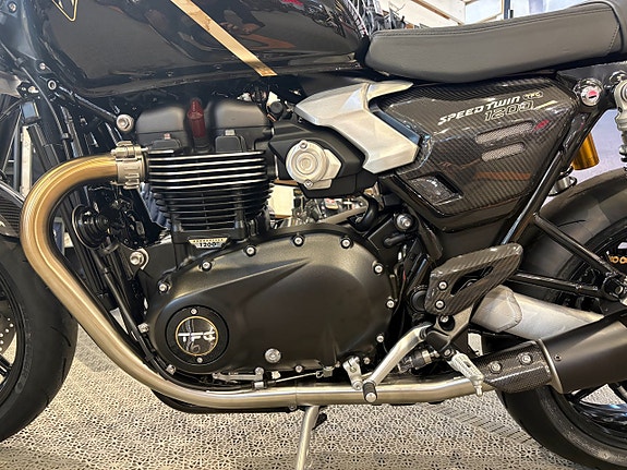 Triumph NYA SPEED TWIN 1200 TFC I BUTIKEN NU! *OKTOBERFEST | 0–2,95 % RÄNTA* 10 of 26